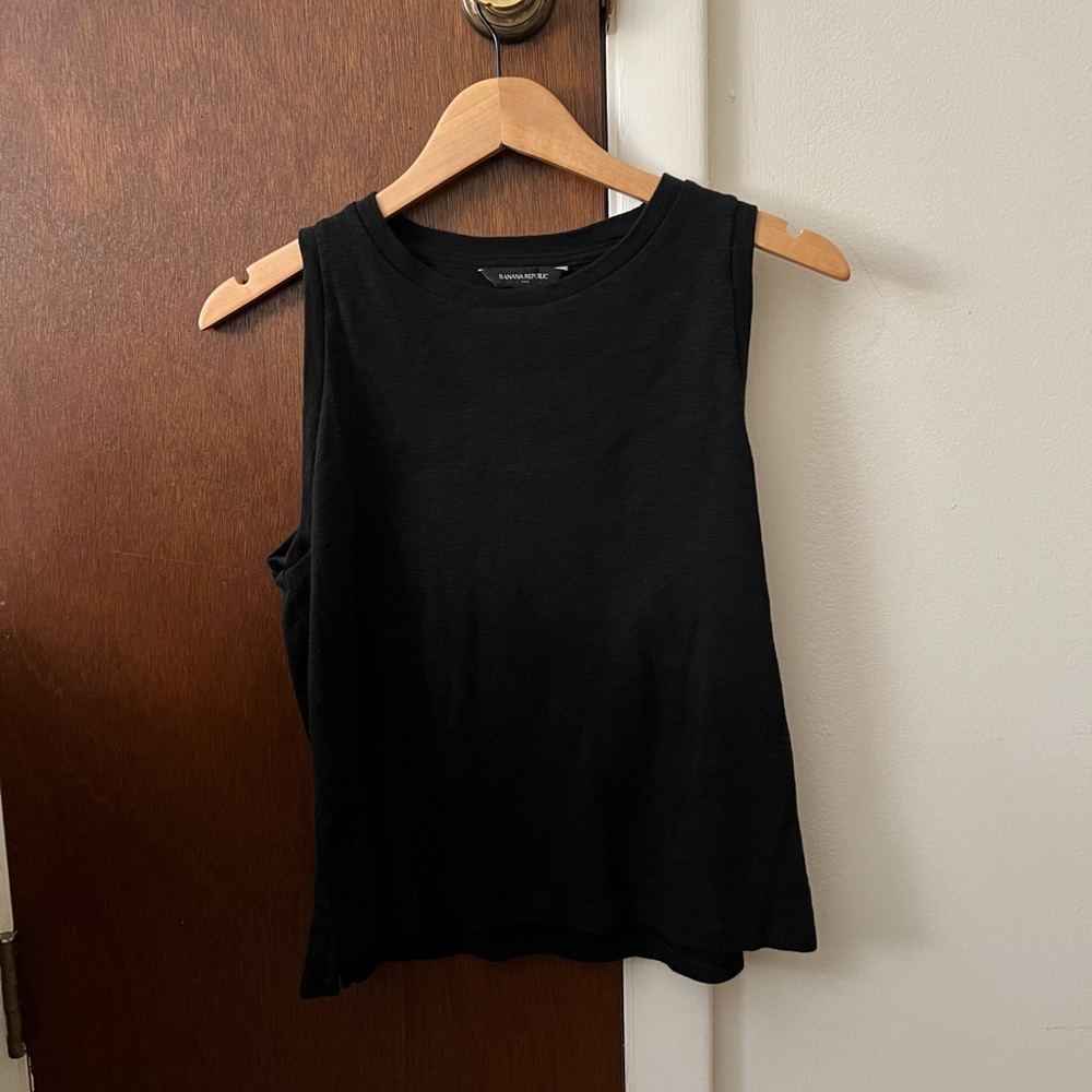 Banana Republic Slubbed Muscle Tank